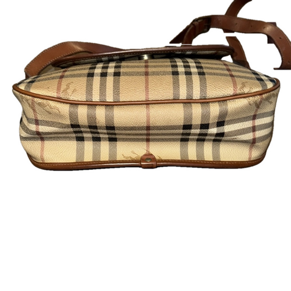 BURBERRY Crossbody Bag - Picture 5 of 12